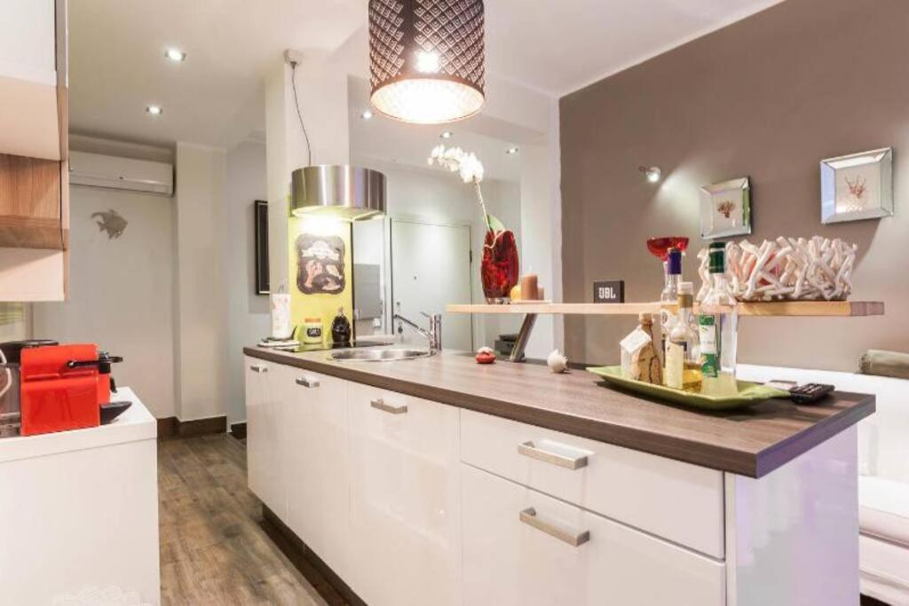 Apartamento Lily'S - Near Harbor And Downtown With Terrace - Italy Flat Vacation Génova Exterior foto