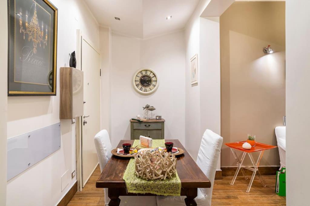 Apartamento Lily'S - Near Harbor And Downtown With Terrace - Italy Flat Vacation Génova Exterior foto
