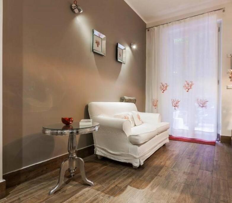 Apartamento Lily'S - Near Harbor And Downtown With Terrace - Italy Flat Vacation Génova Exterior foto