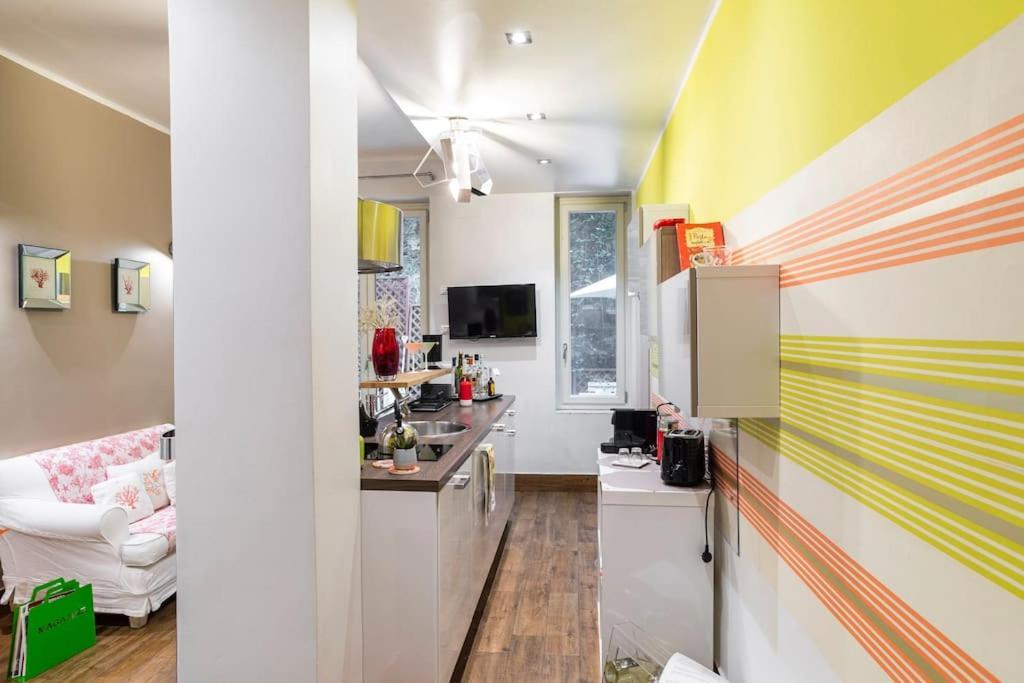 Apartamento Lily'S - Near Harbor And Downtown With Terrace - Italy Flat Vacation Génova Exterior foto
